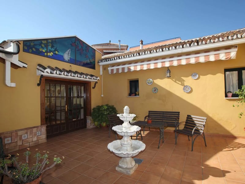 Residencia Geriátrica Santa Isabel - Hogar de Ancianos in Málaga, Andalucía photo 1