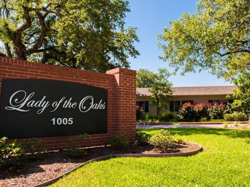 Lady of the Oaks Retirement Manor — Nursing Home, Lafayette, LA · photo 1