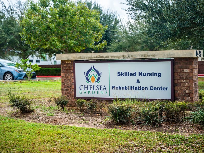 Chelsea Gardens - Nursing Home in Missouri City, TX photo 2