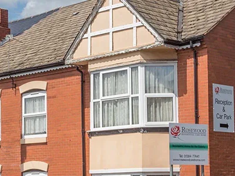 Rosewood Residential Care Home - Assisted Living in Greenhithe, England photo 3