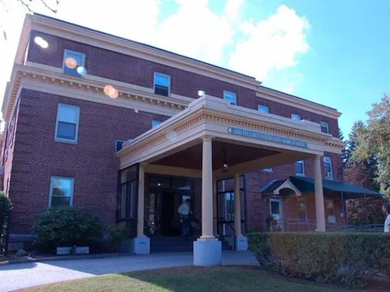 Marshwood Center - Nursing Home in Lewiston, ME photo 2