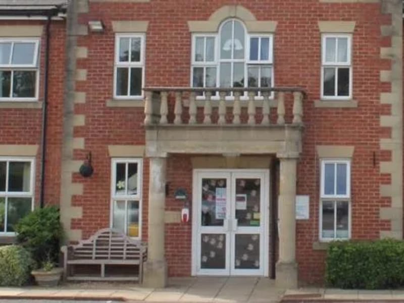 Parkmanor Care Home - Nursing Home in Coalville, England photo 1
