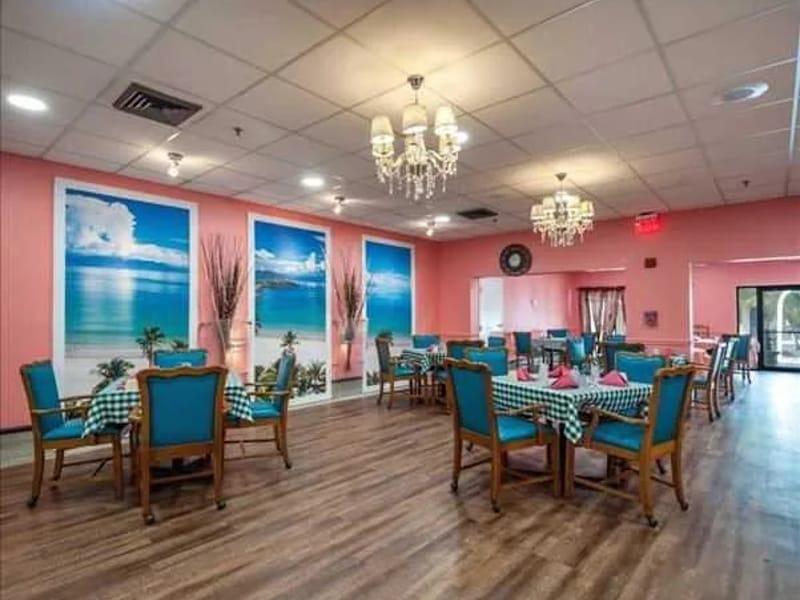 Willow Bay Senior Resort - Assisted Living in Deerfield Beach, FL photo 4