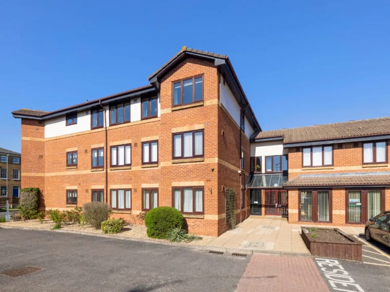Rivermede Court - Assisted Living in Egham, England photo 2