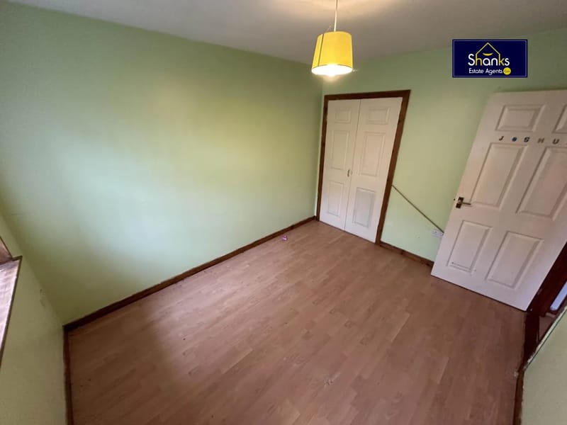 156 Tyndale Crescent - Assisted Living in Birmingham, England photo 2