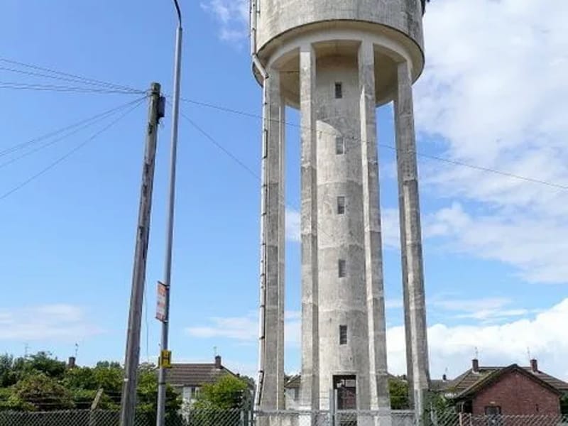 Willow Brook House in Corby, England photo 2