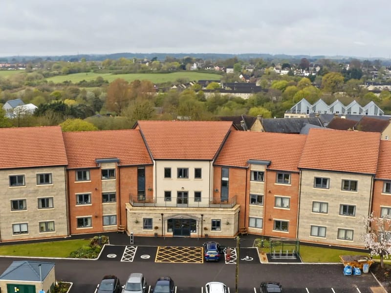 Flowers Manor - Nursing Home in Chippenham, England photo 1