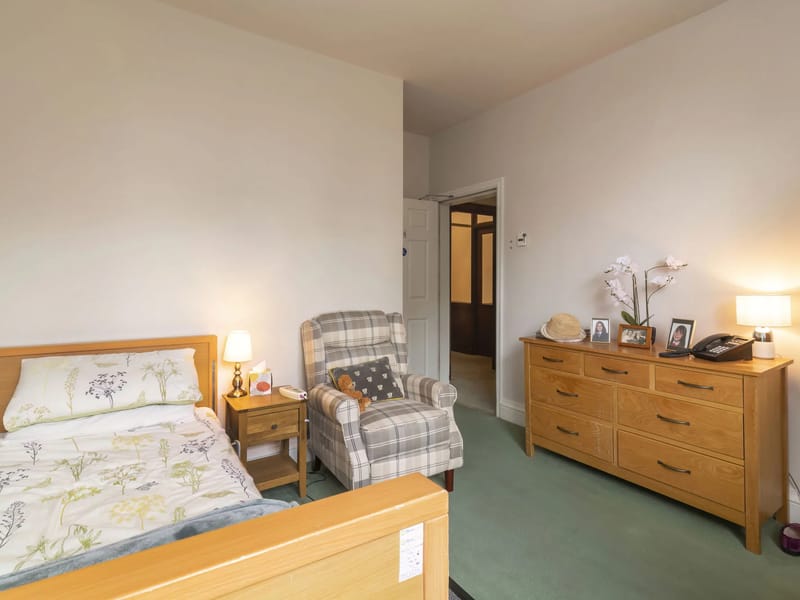 Inglewood Residential Care Home - Nursing Home in Stockport, England photo 2