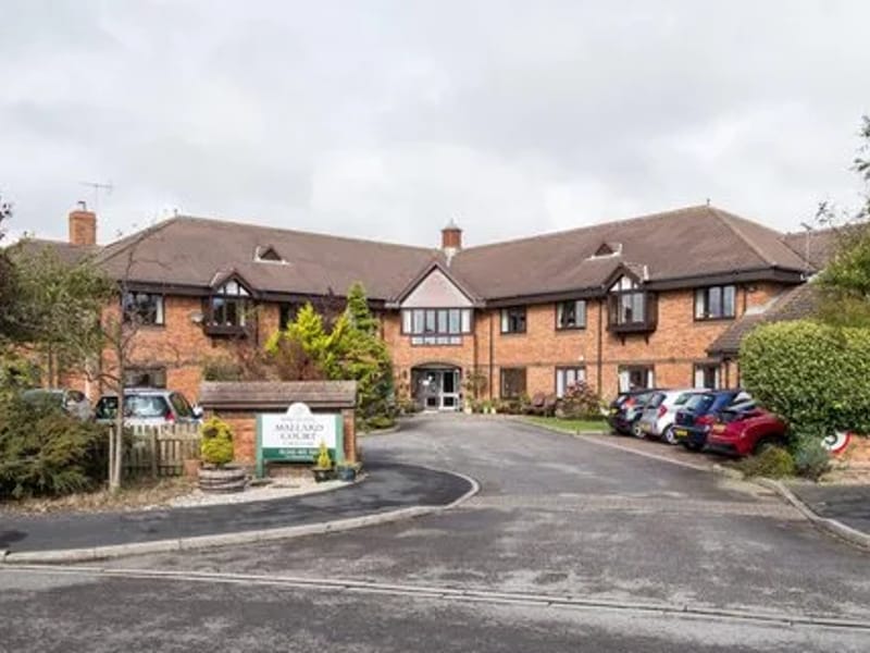 Mallard Court - Nursing Home in Bridlington, England photo 2