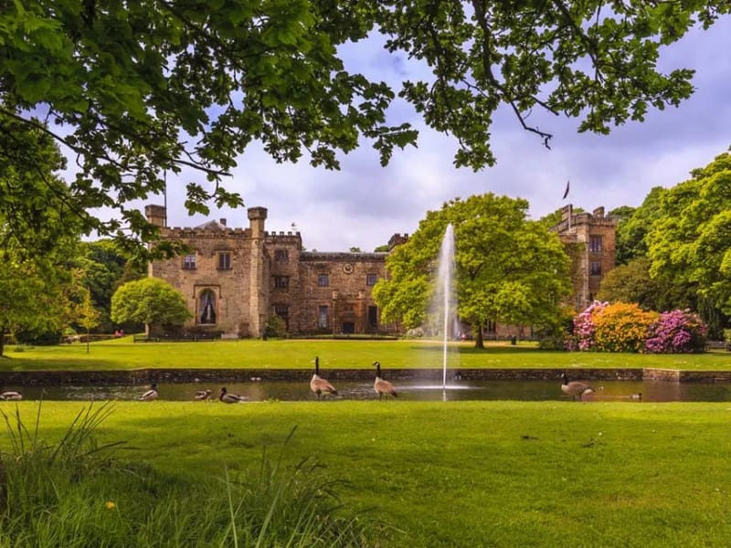 Towneley House in Burnley, England photo 2