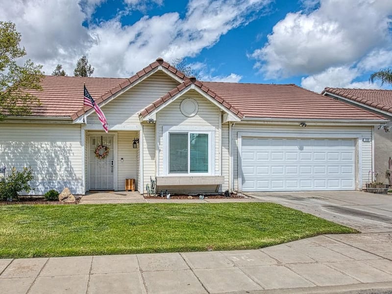 Cromwell Care Home - Assisted Living in Clovis, CA photo 1