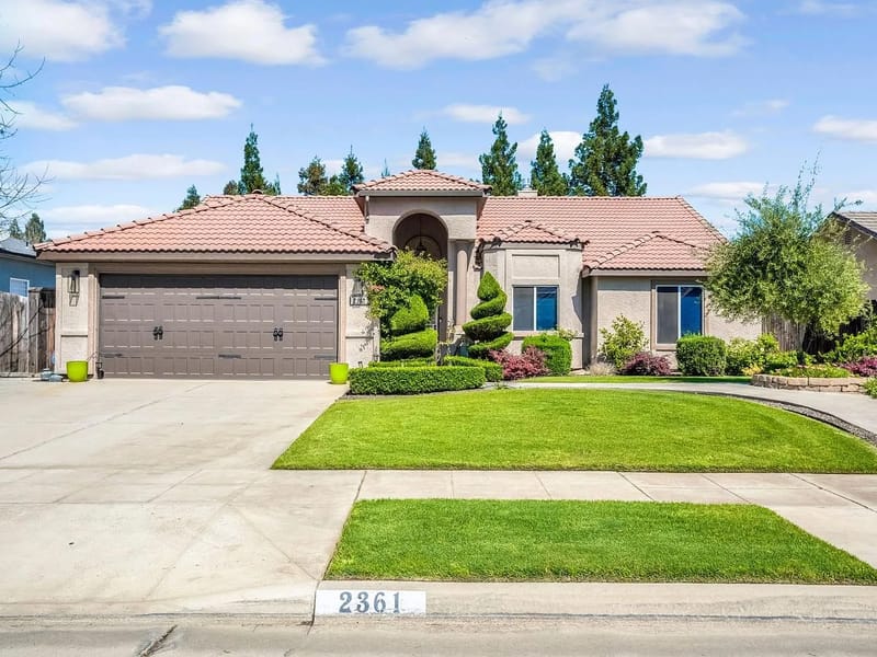 Cromwell Care Home - Assisted Living in Clovis, CA photo 2
