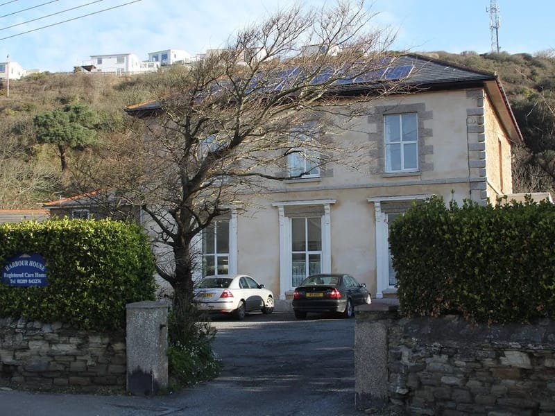 Harbour House - Assisted Living in Redruth, England photo 3