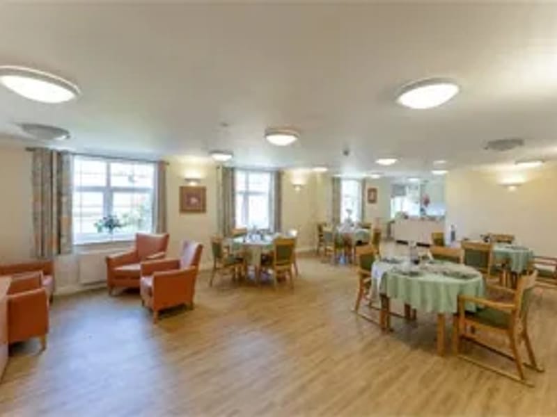 Greenfields Care Home - Nursing Home in Whitchurch, England photo 2