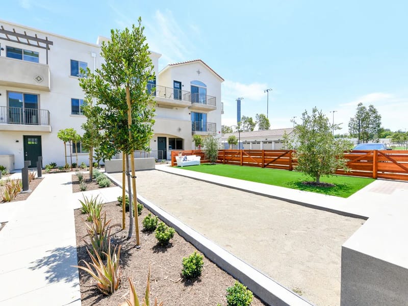 Breeze Hill Care - Assisted Living in Vista, CA photo 2