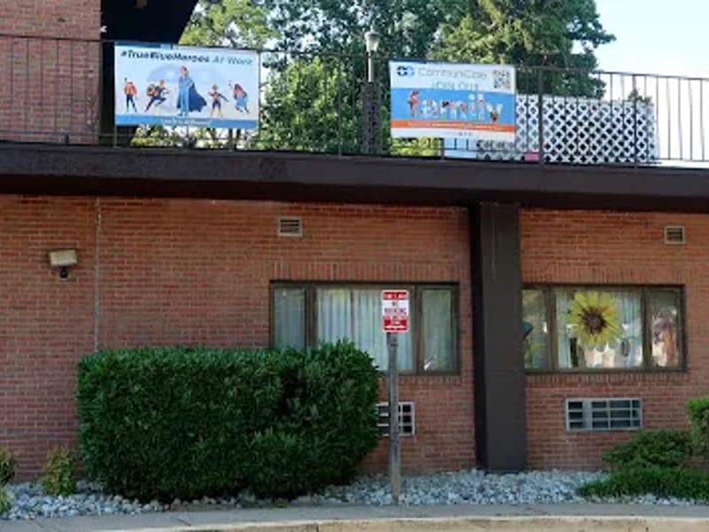 Annandale  Healthcare Center - Nursing Home in Annandale, VA photo 3