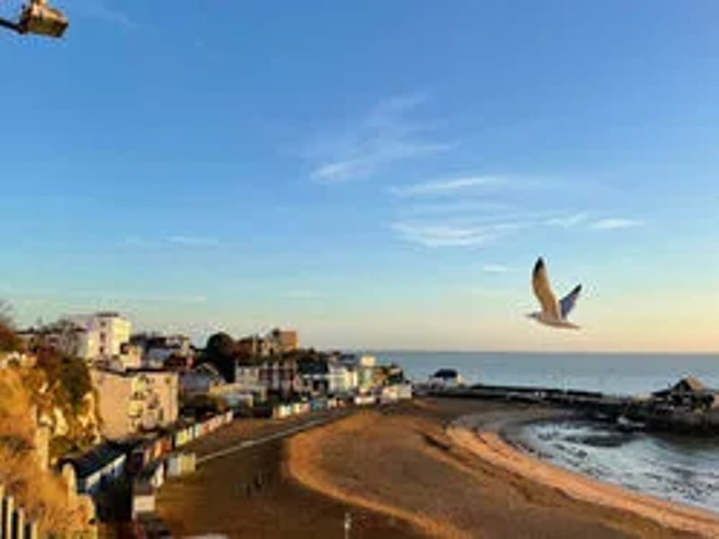 Bradstowe Lodge - Nursing Home in Broadstairs, England photo 2