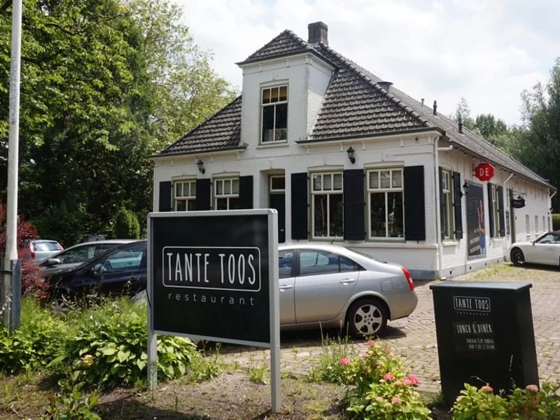 Zorgvilla Tante Toos "De Vreugde Tuin" - Verpleeghuis in Rotterdam, Zuid-Holland photo 1