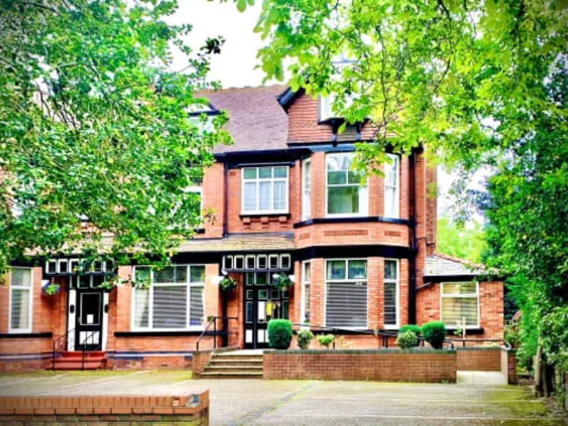 Ashbourne House - Stockport - Assisted Living in Cheadle, England photo 3
