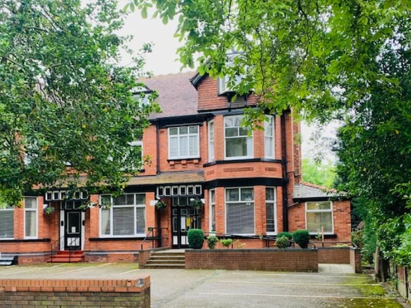 Ashbourne House - Stockport - Assisted Living in Cheadle, England photo 2