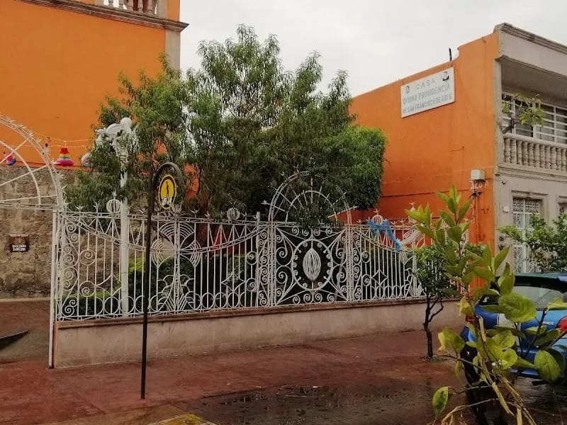 ASILO DE ANCIANOS CASA DE LA DIVINA PROVIDENCIA DE SAN FRANCISCO DE ASIS - Hogar de Ancianos in San Francisco Del Rincón, Guanajuato photo 5