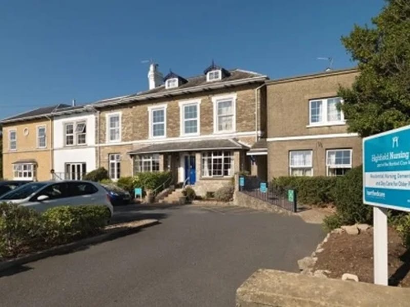 Highfield House Nursing Home - Nursing Home in Ryde, England photo 2