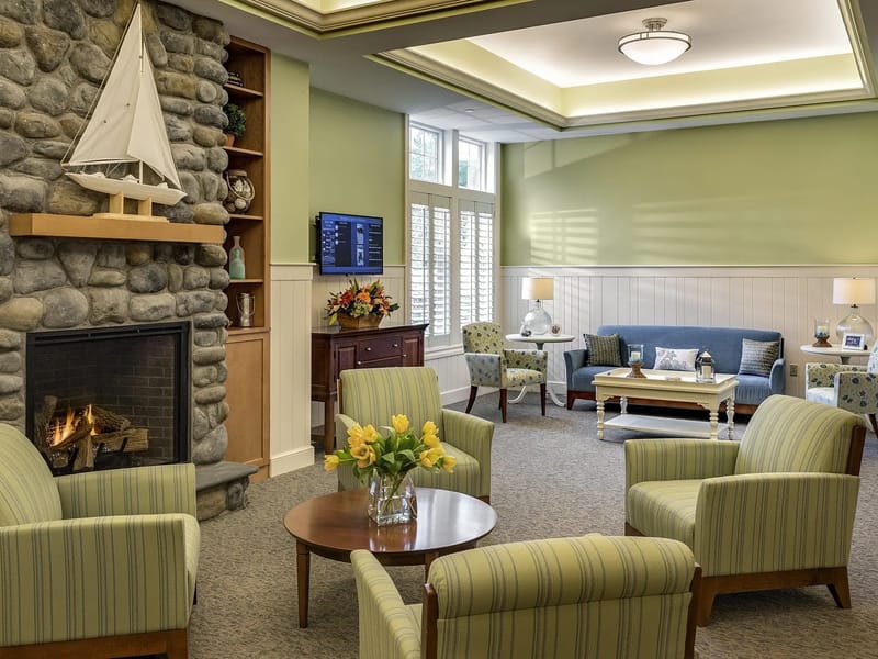 Bridges By Epoch At Hingham - Assisted Living in Hingham, MA photo 3