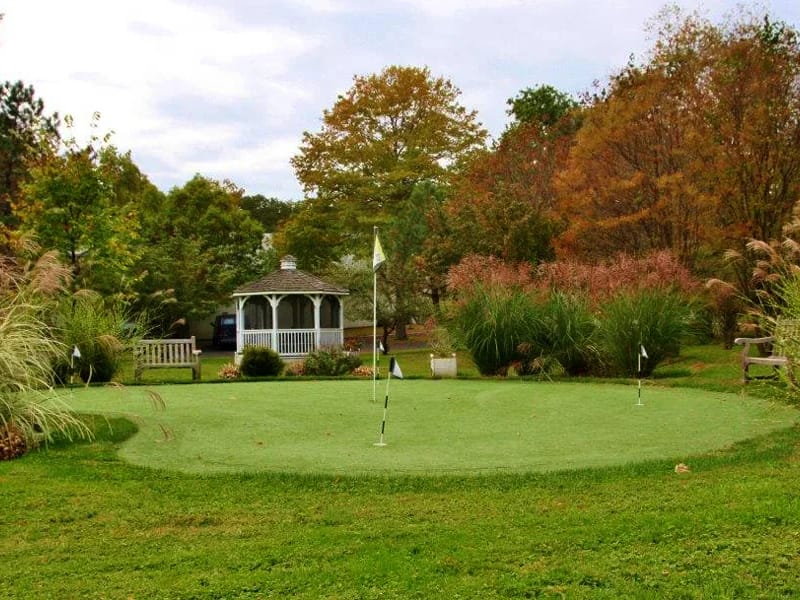 Parsonage Cottage Senior Residence - Assisted Living in Greenwich, CT photo 4