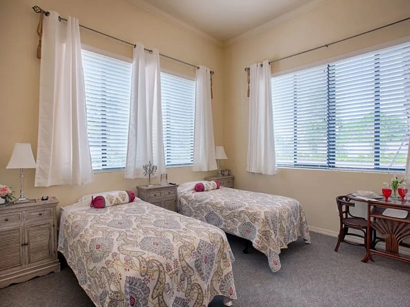 Excellence Assisted Living Facility - Assisted Living in Orlando, FL photo 2