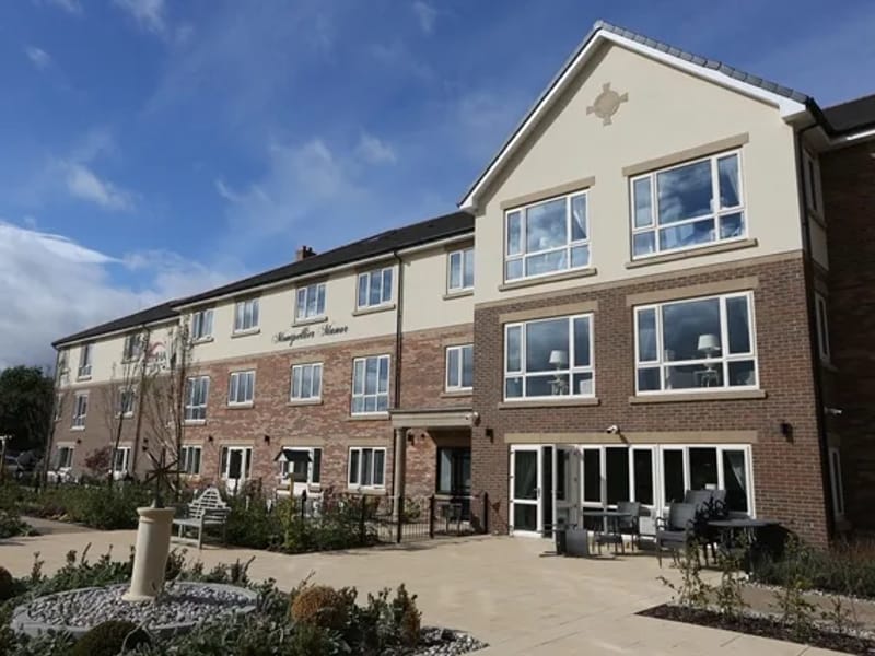 Montpellier Manor - Nursing Home in Middlesbrough, England photo 2