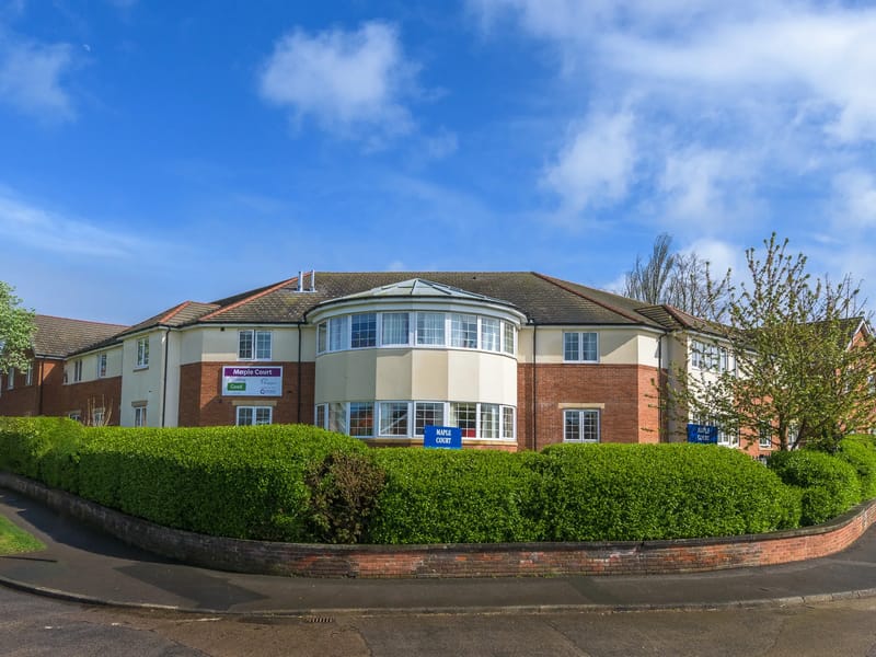 Maple Court - Nursing Home in Scarborough, England photo 2