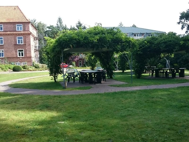"Das Heidehaus" - Pflegeheim in Jesteburg, Niedersachsen photo 2