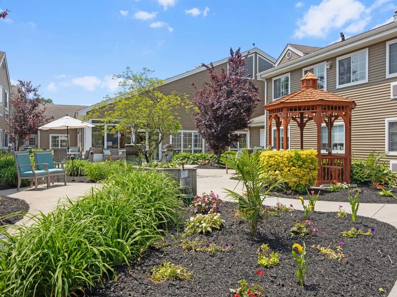 Brighton Gardens of Edison - Assisted Living in Edison, NJ photo 2