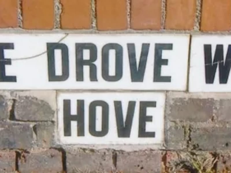 3 The Droveway - Assisted Living in Hove, England photo 3