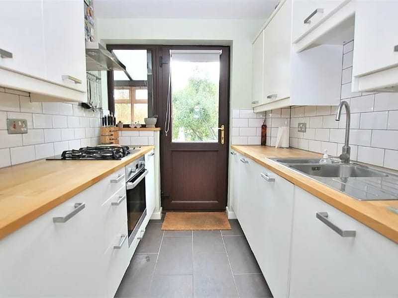 Ecton Brook in Northampton, England photo 2