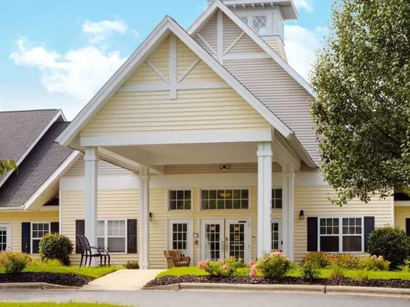 Lake Norman Dialysis Center - Dialysis in Mooresville, NC photo 3