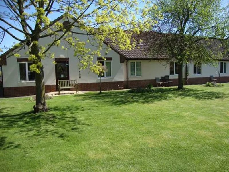 Oakleigh Residential Care Home - Assisted Living in Huntingdon, England photo 3