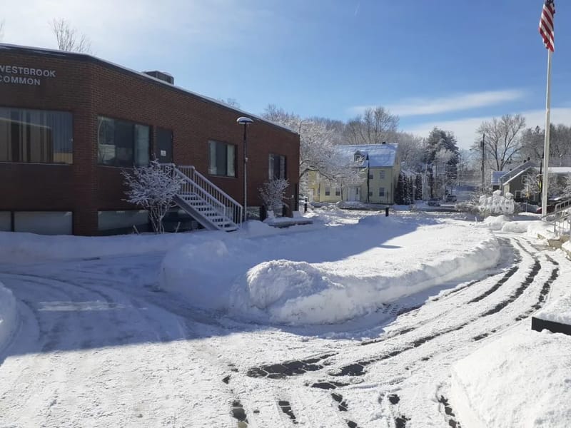 89 West Pleasant Street - Assisted Living in Westbrook, ME photo 3