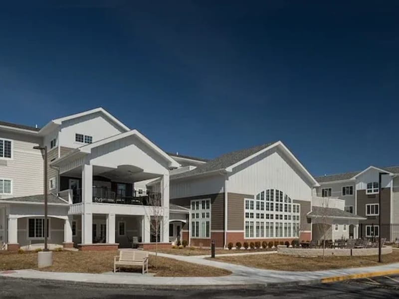 Commons Of Newtown The — Assisted Living, Newtown, CT · photo 2