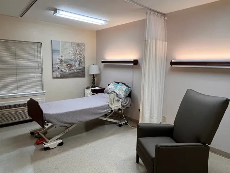 Paris Health and Rehabilitation Center - Nursing Home in Paris, AR photo 1