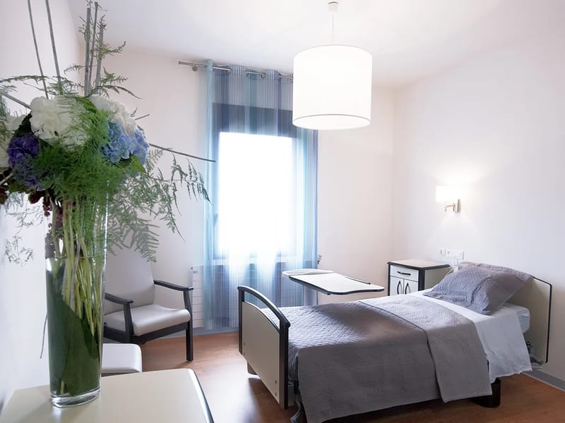 Ehpad Les Floralies - EHPAD in MONTAUBAN, Occitanie photo 1