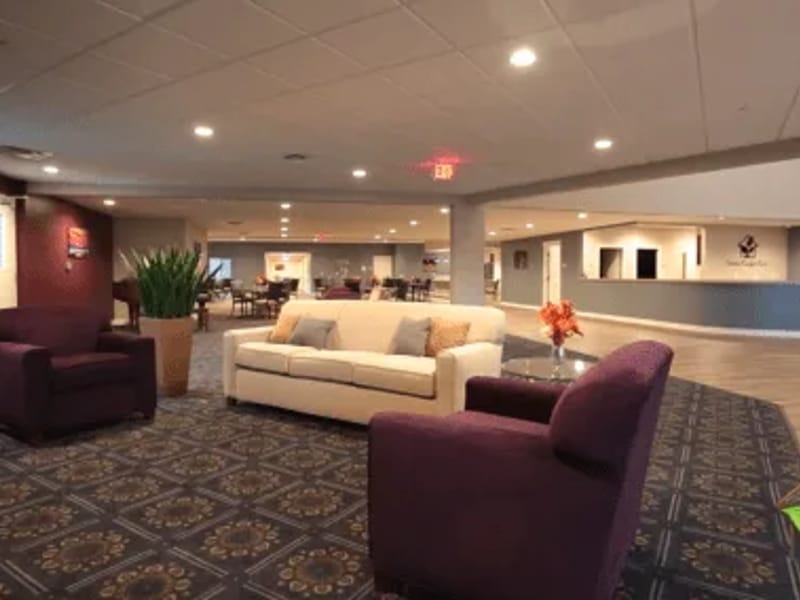 Newburgh Manor - Assisted Living in Livonia, MI photo 6