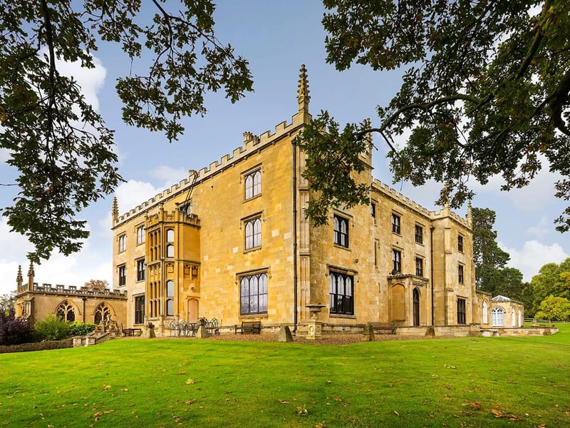 Abbey House - Assisted Living in Evesham, England photo 2