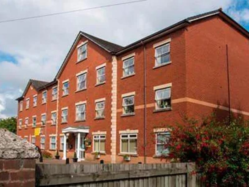Delves Court Care Home - Nursing Home in Walsall, England photo 1
