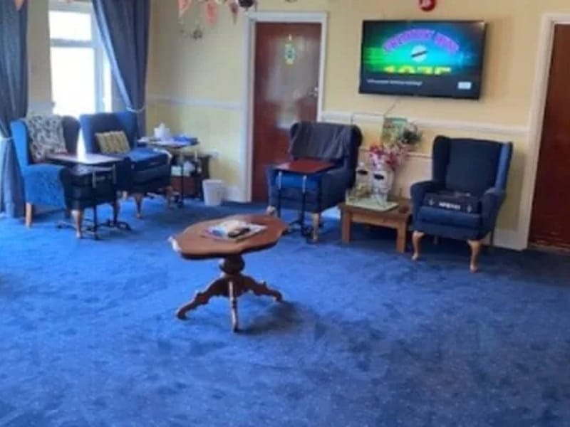 Oban House Residential Care Home - Assisted Living in Bognor Regis, England photo 2