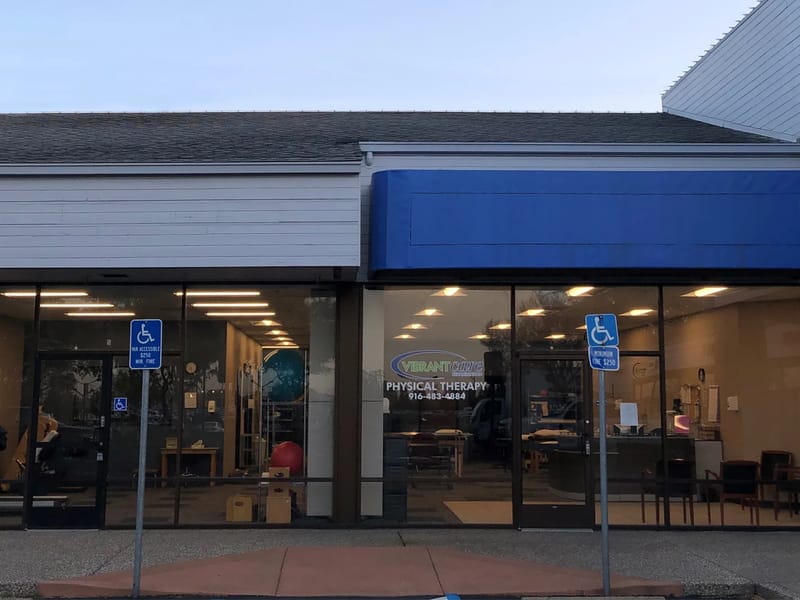 Advanced Health Care of Sacramento - Nursing Home in North Sacramento, CA photo 3