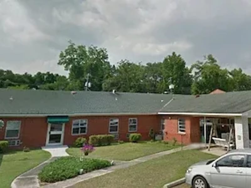 Diversicare of Moss Point - Nursing Home in Moss Point, MS photo 2