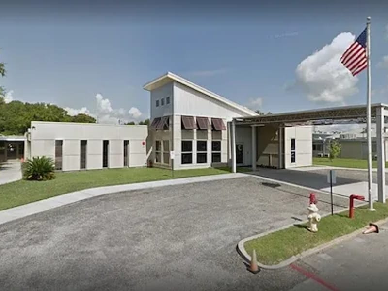 Diversicare of Moss Point - Nursing Home in Moss Point, MS photo 3