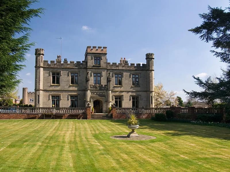 Kenilworth Manor - Assisted Living in Kenilworth, England photo 1