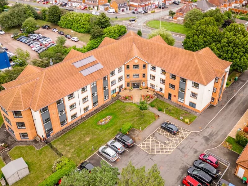 Gower Gardens Residential Care Home - Assisted Living in Halesowen, England photo 2